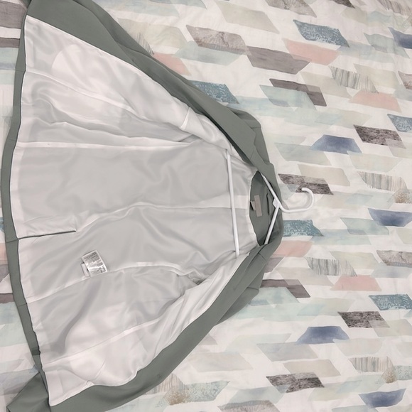 Sage green blazer - Picture 5 of 7